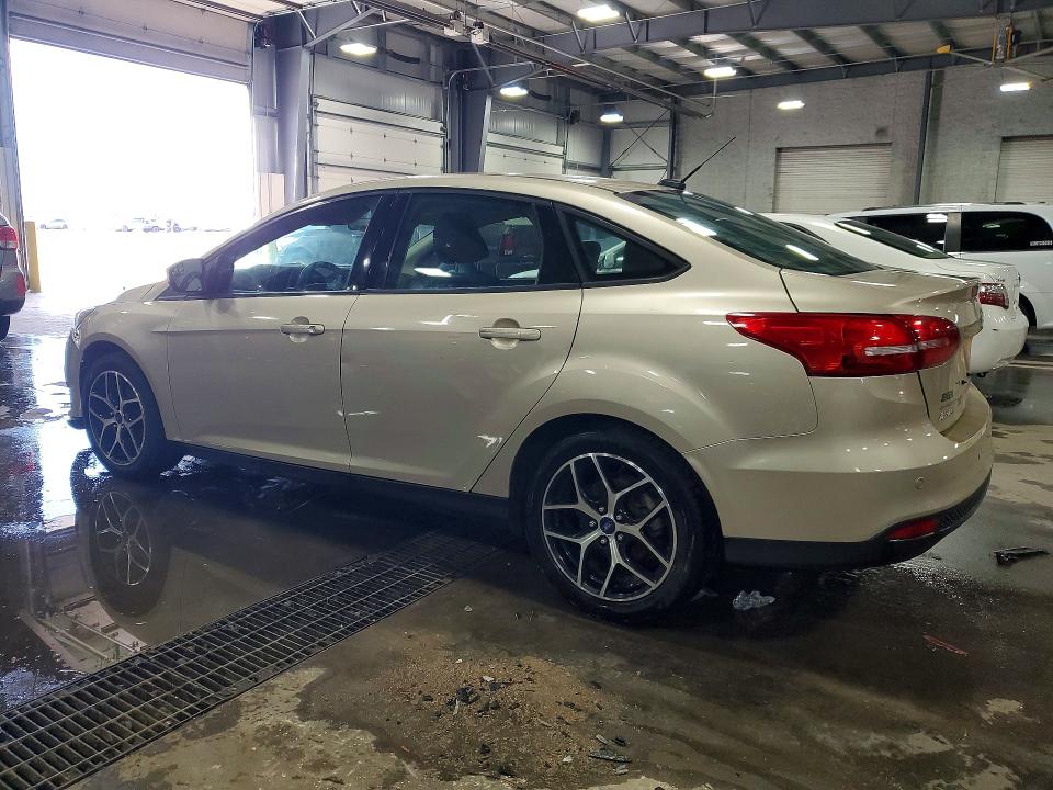 49091146 :رقم المزاد ، 1FADP3H21HL290401 vin ، 2017 Ford Focus مزاد بيع