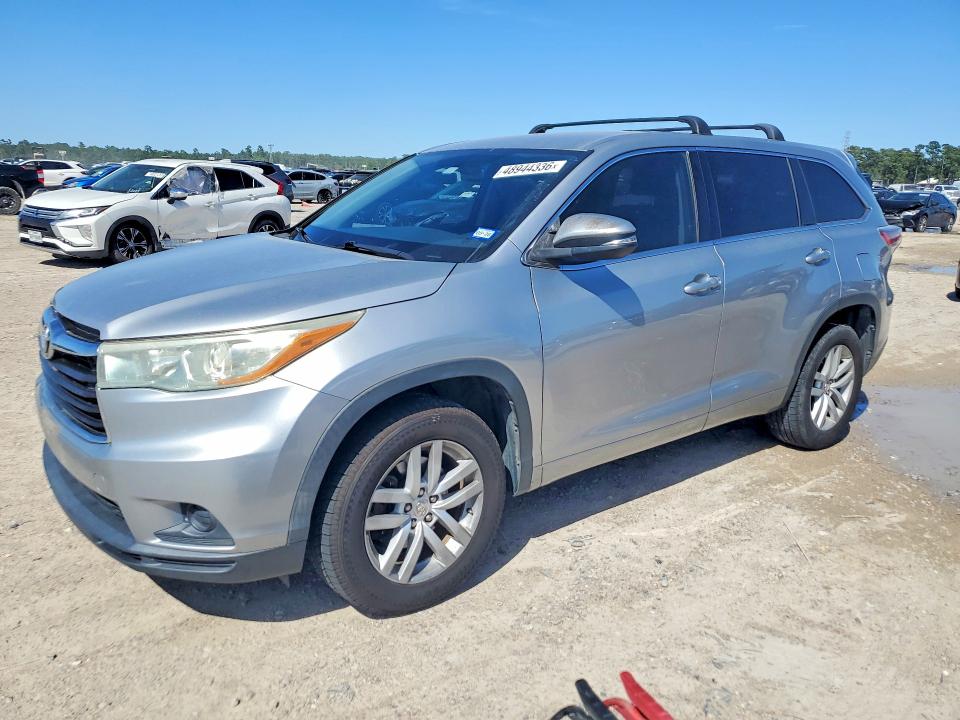 Продажа на аукционе авто 2015 Toyota Highlander, vin: 5TDZARFH2FS011951, номер лота: 48944336