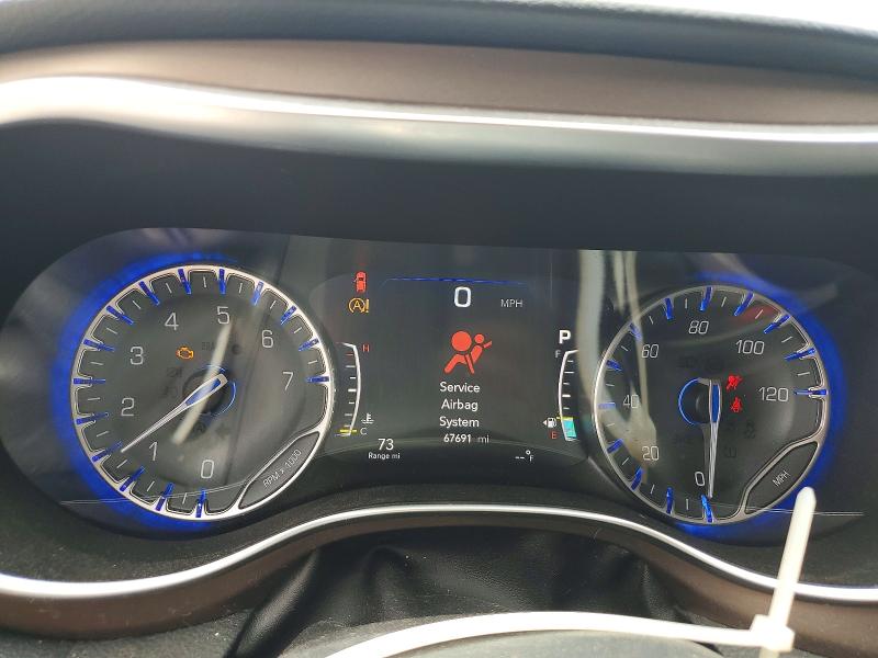 Продаж на аукціоні авто 2017 Chrysler Pacifica, vin: 2C4RC1EG3HR684196, номер лоту: 49960706
