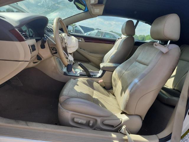 50680736 :رقم المزاد ، 4T1FA38P25U042448 vin ، 2005 Toyota Camry Solara مزاد بيع