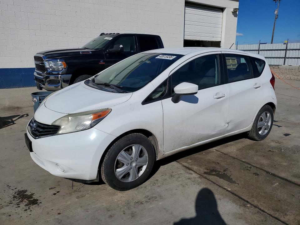48515496 :رقم المزاد ، 3N1CE2CP1FL405611 vin ، 2015 Nissan Versa Note مزاد بيع