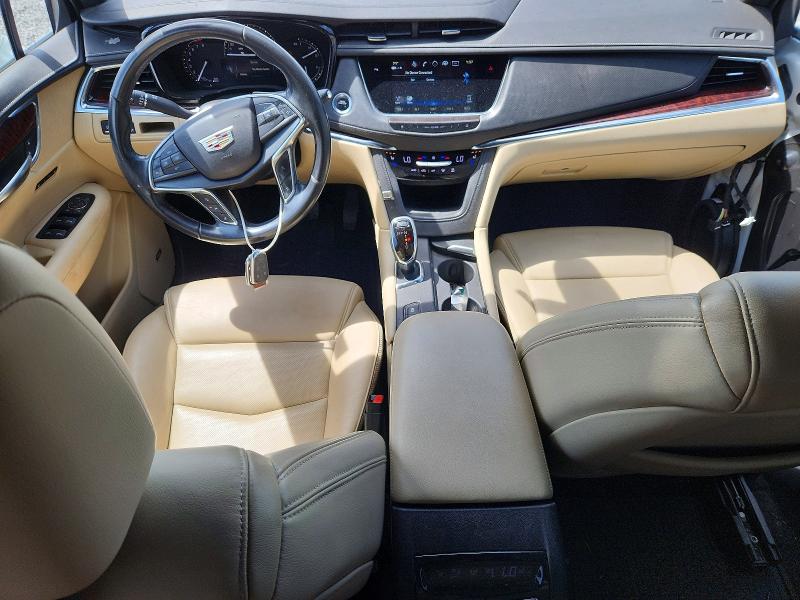 49817766 :رقم المزاد ، 1GYKNERS8JZ204399 vin ، 2018 Cadillac Xt5 مزاد بيع