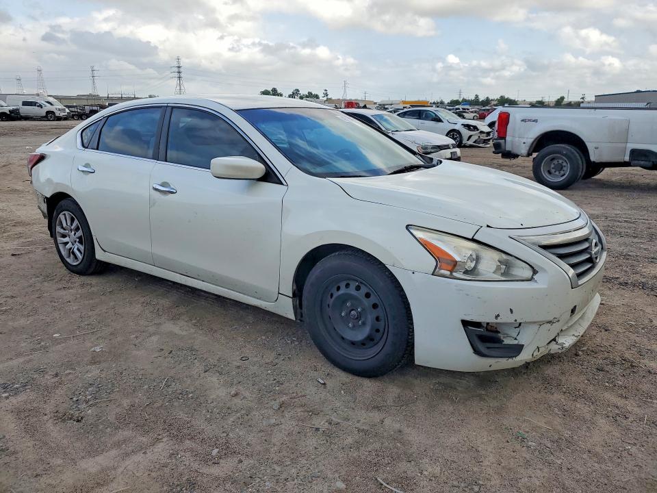 2013 Nissan Altima მანქანა იყიდება აუქციონზე, vin: 1N4AL3AP6DN553145, აუქციონის ნომერი: 69615636