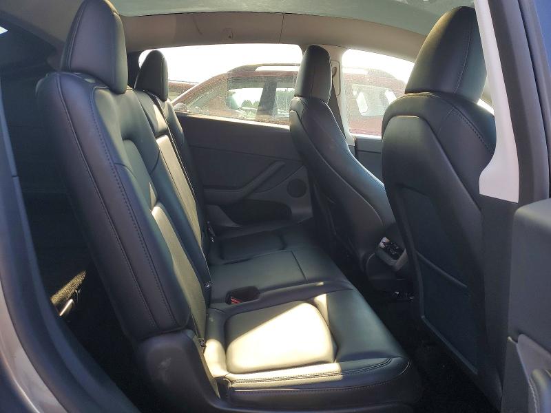 Продажа на аукционе авто 2025 Tesla Model Y, vin: 7SAYGAEE9SF239630, номер лота: 48637186