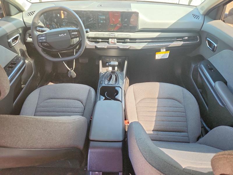 49403996 :رقم المزاد ، 3KPFU4DE6SE242670 vin ، 2025 Kia K4 مزاد بيع