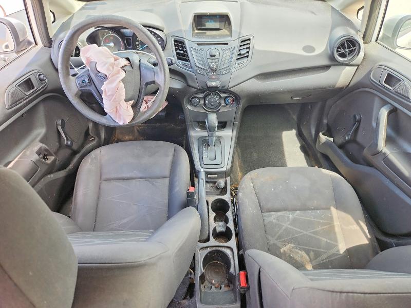 48998876 :رقم المزاد ، 3FADP4AJ6FM123339 vin ، 2015 Ford Fiesta مزاد بيع