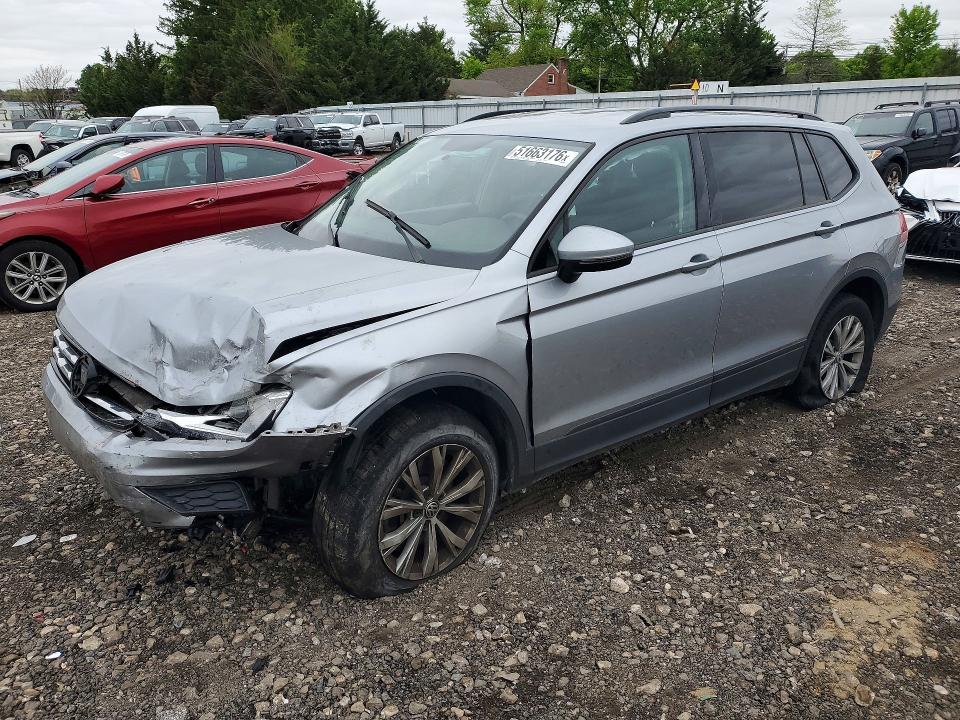 Продажа на аукционе авто 2020 Volkswagen Tiguan, vin: 3VV0B7AX1LM118799, номер лота: 51663176