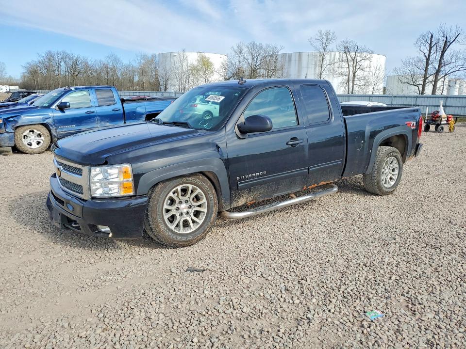 Продаж на аукціоні авто 2013 Chevrolet Silverado, vin: 1GCRKSE78DZ413322, номер лоту: 48688566
