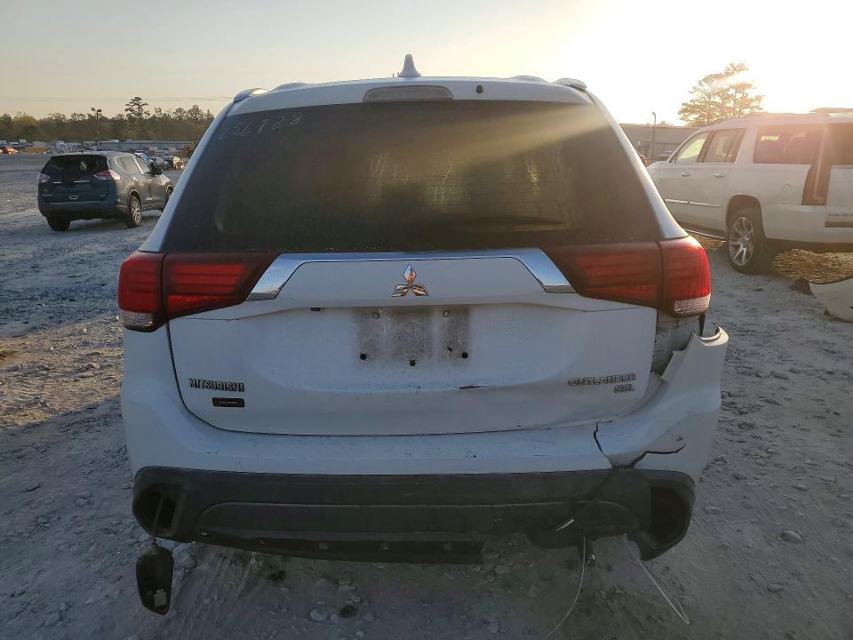 Продаж на аукціоні авто 2017 Mitsubishi Outlander, vin: JA4AD3A32HZ010579, номер лоту: 48586306
