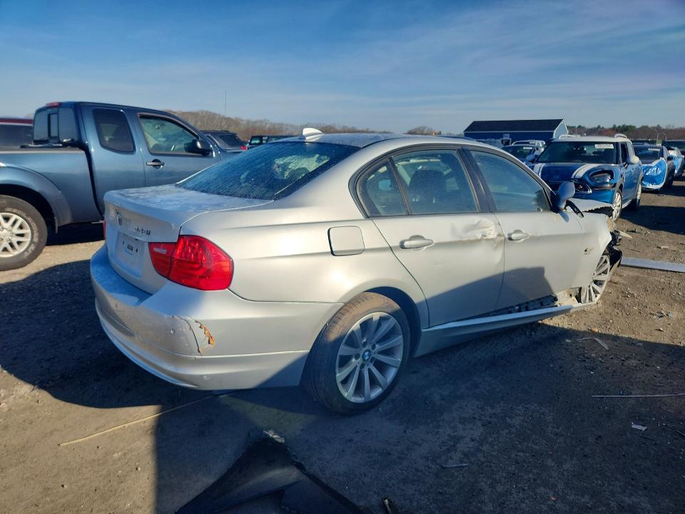 49368116 :رقم المزاد ، WBAPK7C59BF085507 vin ، 2011 Bmw 328 مزاد بيع