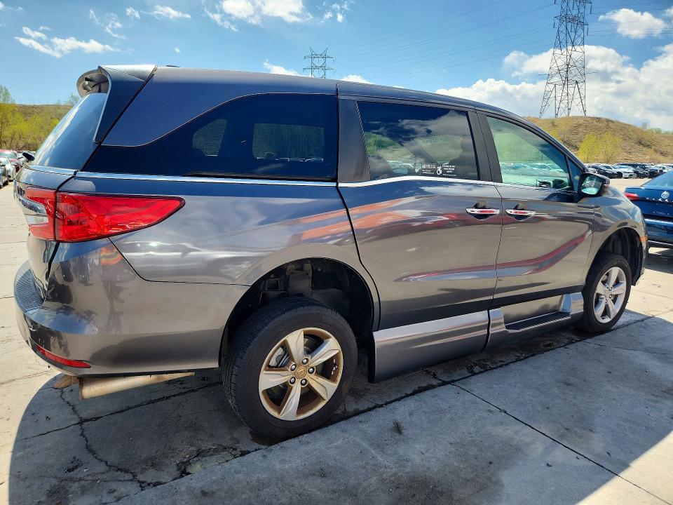 51131466 :رقم المزاد ، 5FNRL6H79LB062523 vin ، 2020 Honda Odyssey مزاد بيع