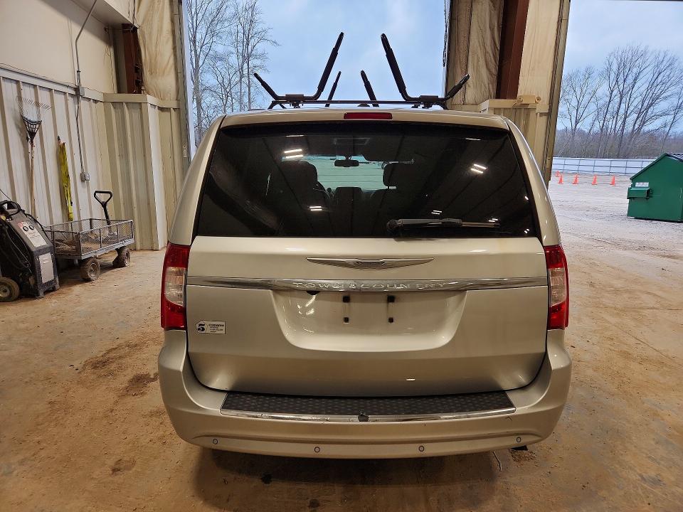 50497366 :رقم المزاد ، 2A4RR8DG1BR785568 vin ، 2011 Chrysler Town & Country مزاد بيع