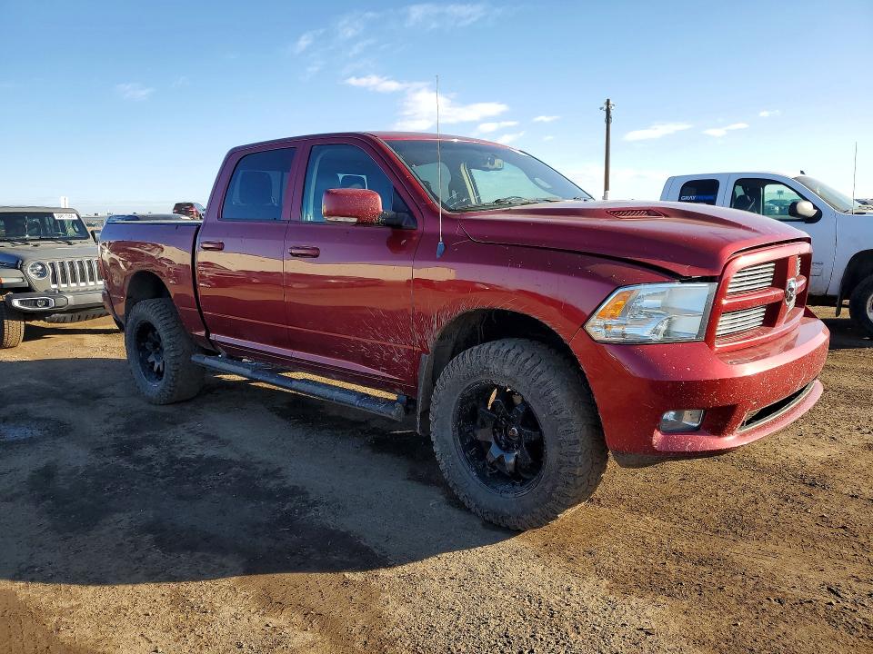 50820266 :رقم المزاد ، 1D7RV1CT7BS581613 vin ، 2011 Dodge Ram 1500 مزاد بيع