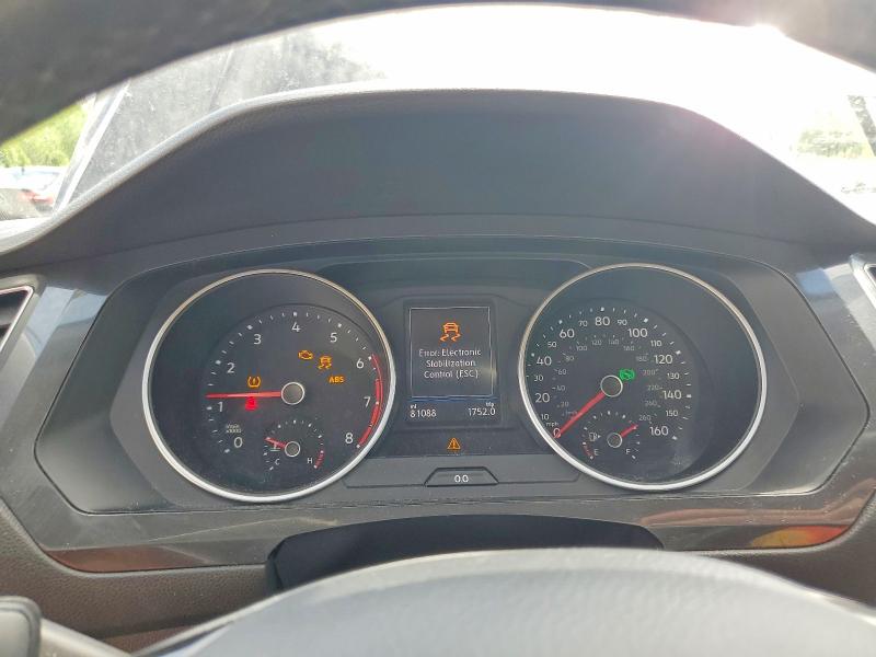 48537026 :رقم المزاد ، 3VV2B7AX6KM182862 vin ، 2019 Volkswagen Tiguan مزاد بيع