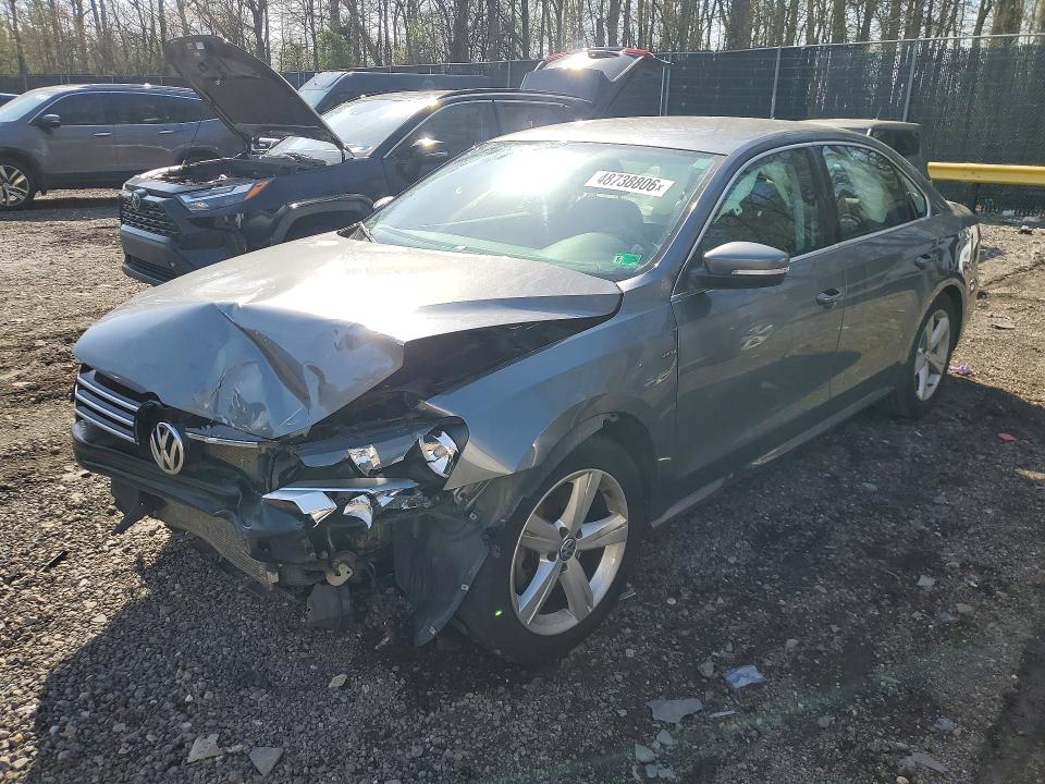2015 Volkswagen Passat მანქანა იყიდება აუქციონზე, vin: 1VWAS7A31FC116408, აუქციონის ნომერი: 48738806
