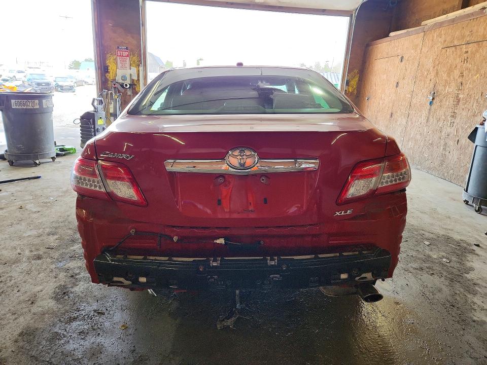 2010 Toyota Camry მანქანა იყიდება აუქციონზე, vin: 4T1BK3EK8AU110461, აუქციონის ნომერი: 49604166