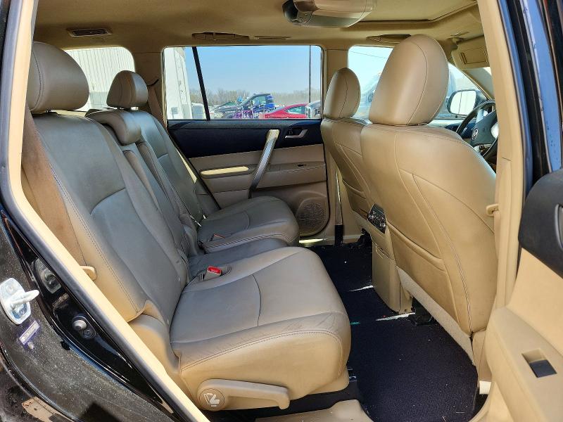 Продажа на аукционе авто 2012 Toyota Highlander, vin: 5TDBK3EH3CS136952, номер лота: 49383376