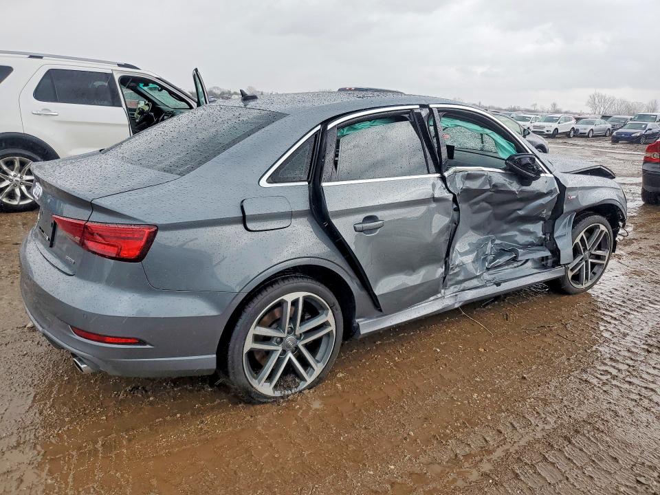 Продаж на аукціоні авто 2019 Audi A3, vin: WAUJEHFF7K1018229, номер лоту: 48392096
