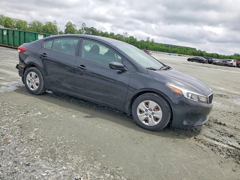 51341946 :رقم المزاد ، 3KPFK4A70JE284861 vin ، 2018 Kia Forte مزاد بيع