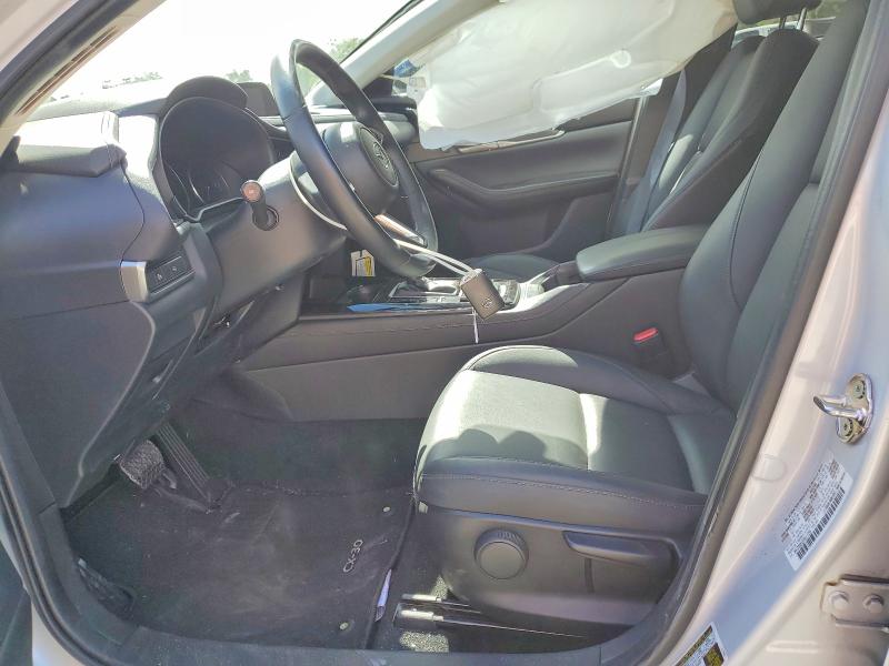 2025 Mazda Cx-30 მანქანა იყიდება აუქციონზე, vin: 3MVDMBBM2SM811055, აუქციონის ნომერი: 49637036