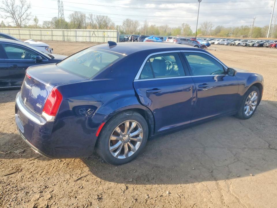 Продажа на аукционе авто 2017 Chrysler 300, vin: 2C3CCARG8HH580331, номер лота: 51221706