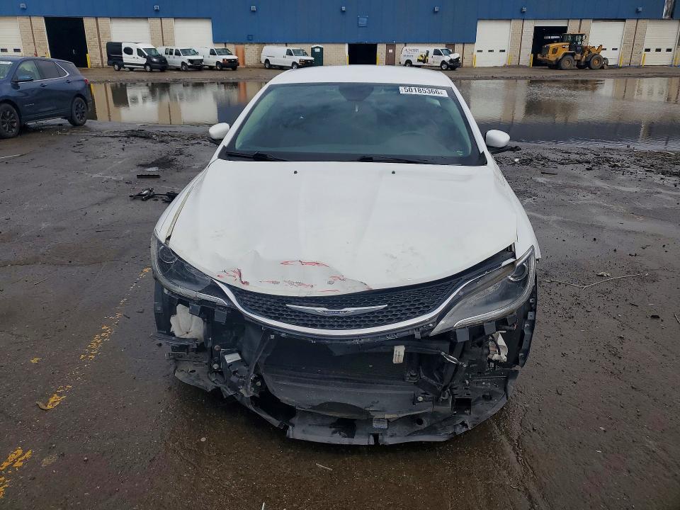 2015 Chrysler 200 მანქანა იყიდება აუქციონზე, vin: 1C3CCCCB8FN729642, აუქციონის ნომერი: 50185366