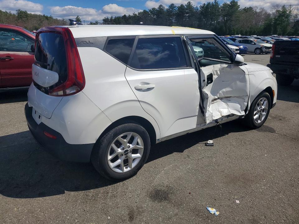 2022 Kia Soul მანქანა იყიდება აუქციონზე, vin: KNDJ23AU2N7177939, აუქციონის ნომერი: 48756686