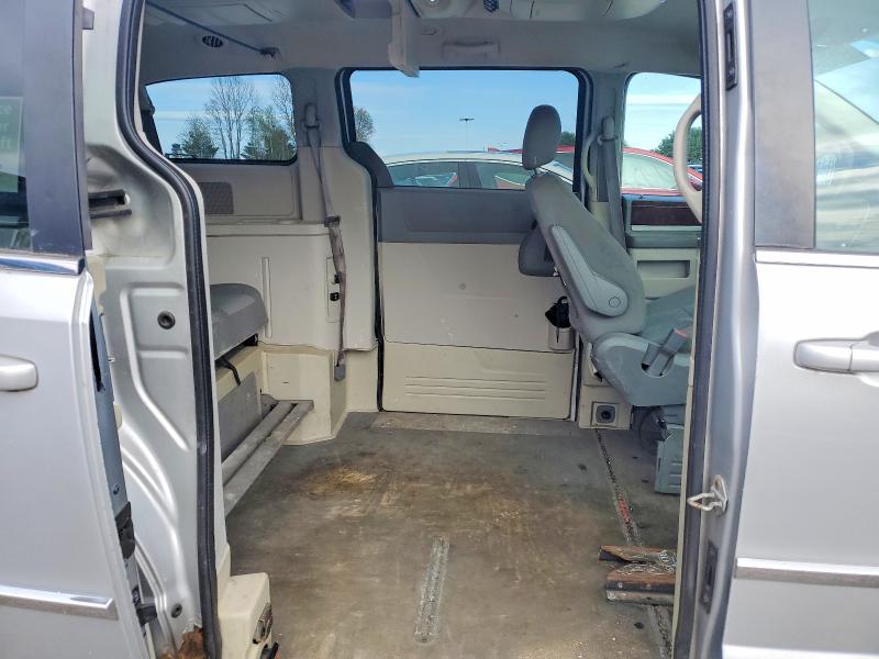 50262036 :رقم المزاد ، 2A8HR54119R654042 vin ، 2009 Chrysler Town & Country مزاد بيع