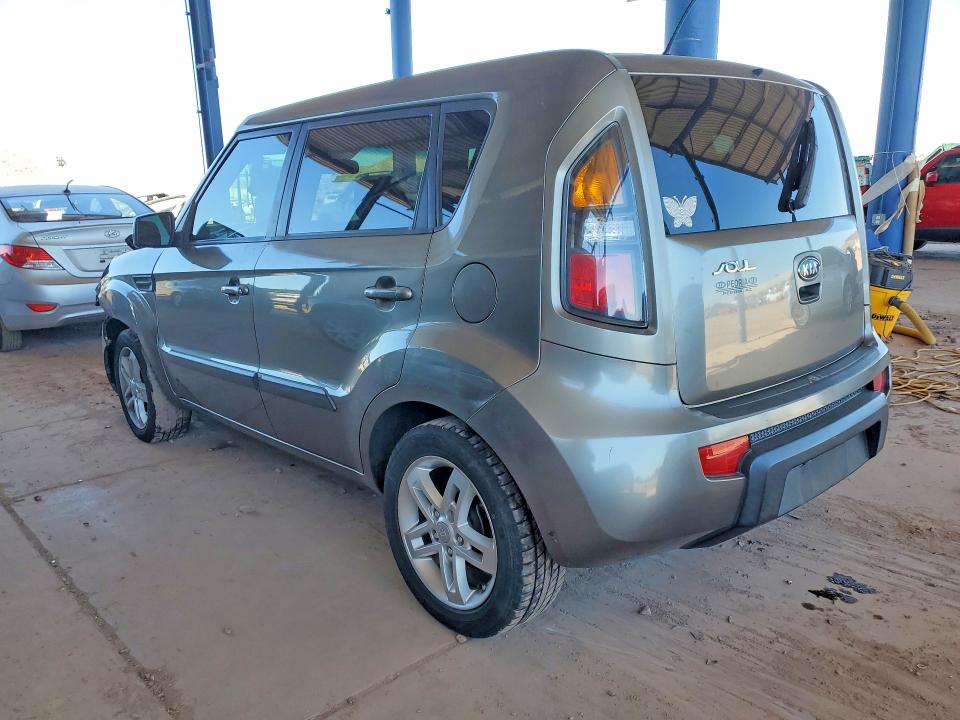 49401186 :رقم المزاد ، KNDJT2A23B7242508 vin ، 2011 Kia Soul مزاد بيع