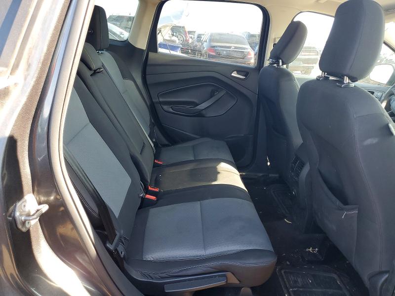 50245836 :رقم المزاد ، 1FMCU0GD5JUC61625 vin ، 2018 Ford Escape مزاد بيع