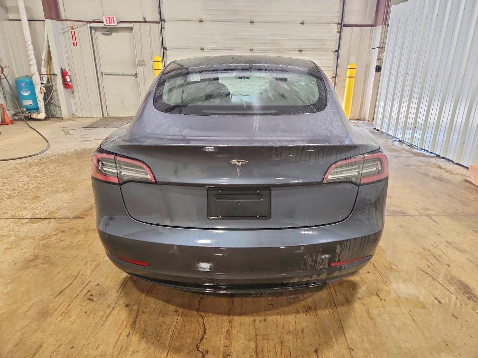 2022 Tesla Model 3 მანქანა იყიდება აუქციონზე, vin: 5YJ3E1EA5NF371234, აუქციონის ნომერი: 49838426