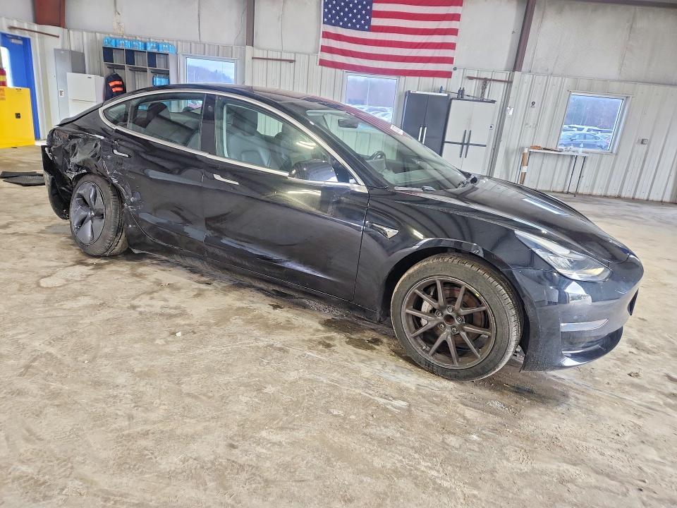 Продаж на аукціоні авто 2018 Tesla Model 3, vin: 5YJ3E1EA2JF044302, номер лоту: 48047396