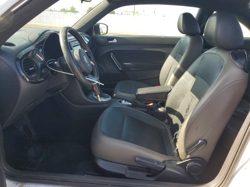 Продажа на аукционе авто 2015 Volkswagen Beetle, vin: 3VWF17ATXFM651924, номер лота: 51679146