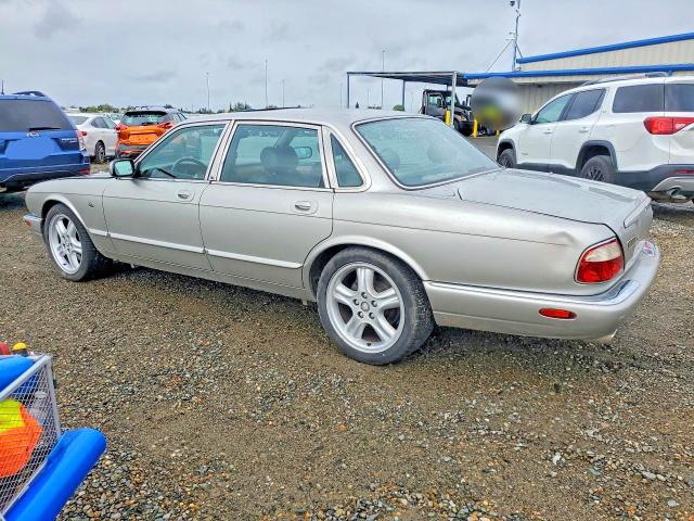 Продажа на аукционе авто 1999 Jaguar Xjr, vin: SAJPX1847XC854663, номер лота: 51010286