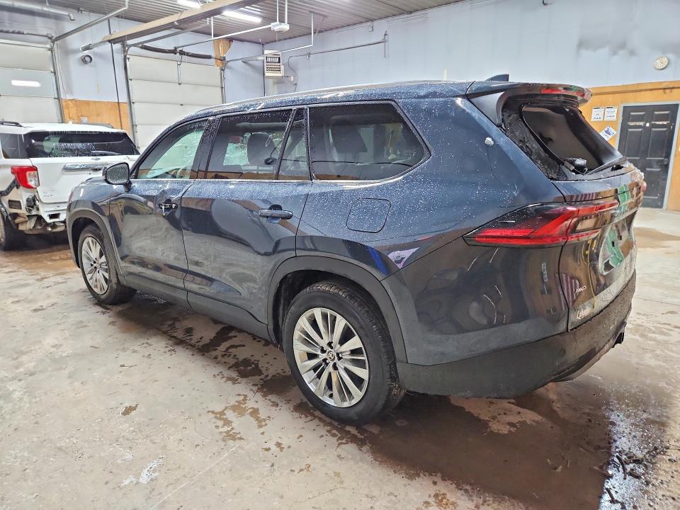 Продажа на аукционе авто 2026 Toyota Grand Highlander, vin: 5TDAAAB58TS117746, номер лота: 46928166