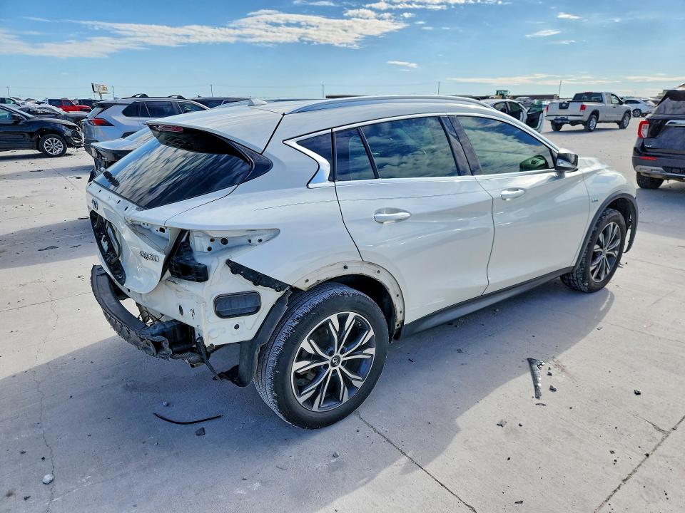 Продаж на аукціоні авто 2018 Infiniti Qx30, vin: SJKCH5CR5JA051869, номер лоту: 49261746