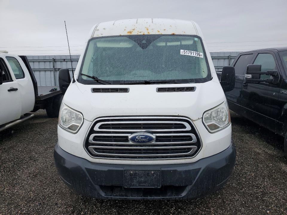 51791196 :رقم المزاد ، 1FMZK1CG4FKA43149 vin ، 2015 Ford Transit مزاد بيع