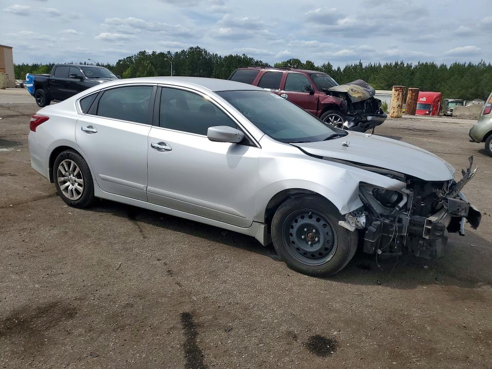 2018 Nissan Altima მანქანა იყიდება აუქციონზე, vin: 1N4AL3APXJC258296, აუქციონის ნომერი: 49812046