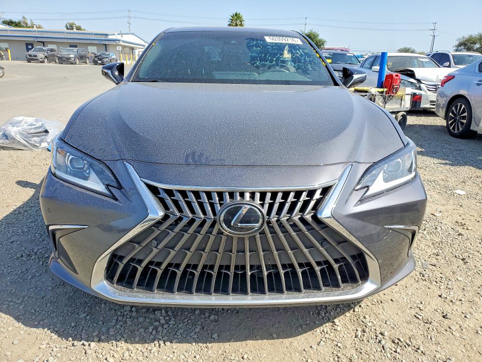 50309216 :رقم المزاد ، 58ADA1C1XPU030526 vin ، 2023 Lexus Es 300h مزاد بيع