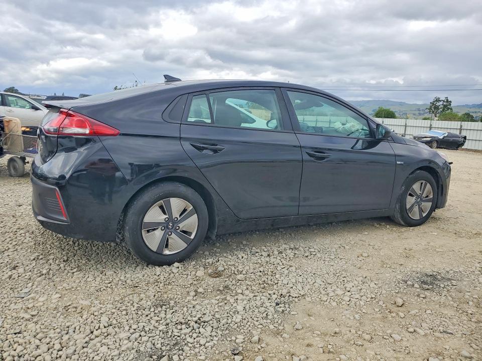 2020 Hyundai Ioniq Hybrid მანქანა იყიდება აუქციონზე, vin: KMHC65LCXLU231303, აუქციონის ნომერი: 48521096