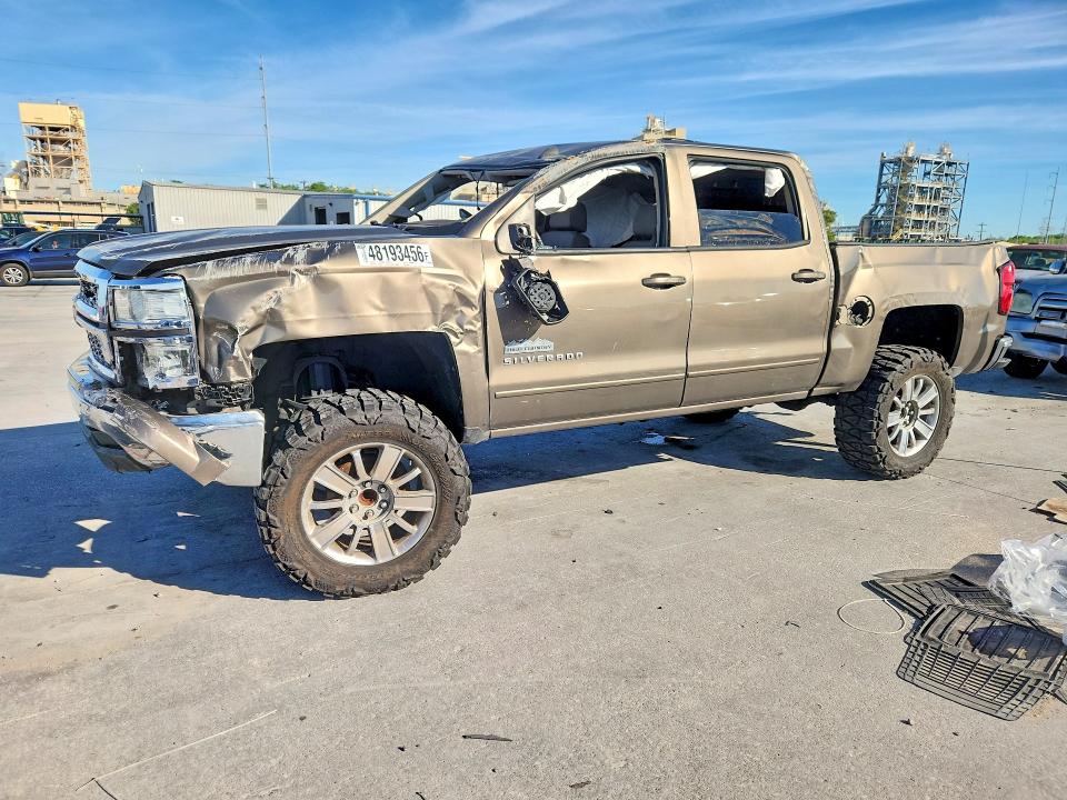 48193456 :رقم المزاد ، 3GCPCREC7FG520939 vin ، 2015 Chevrolet Silverado مزاد بيع