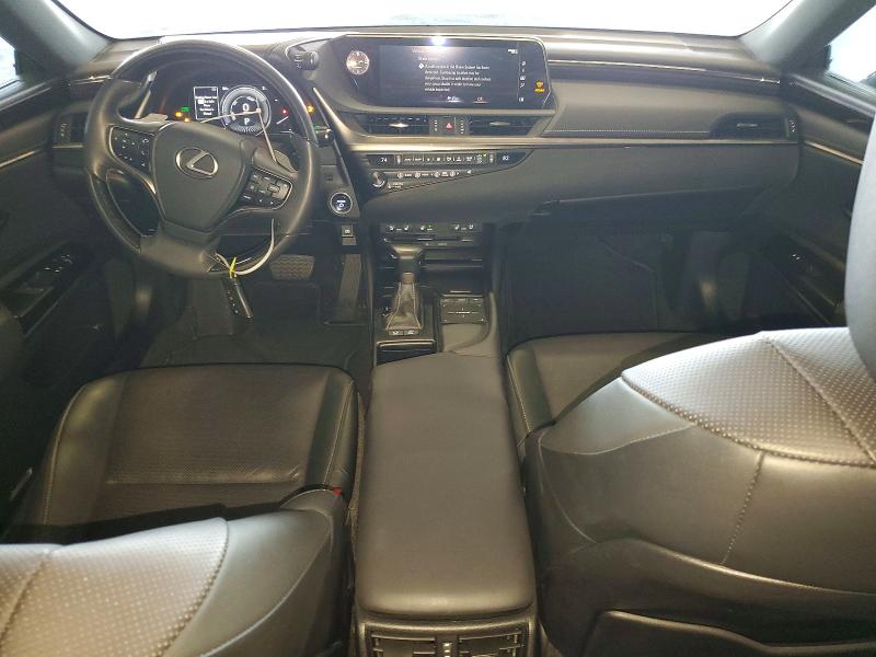 50431286 :رقم المزاد ، 58AB21B14KU002428 vin ، 2019 Lexus Es مزاد بيع