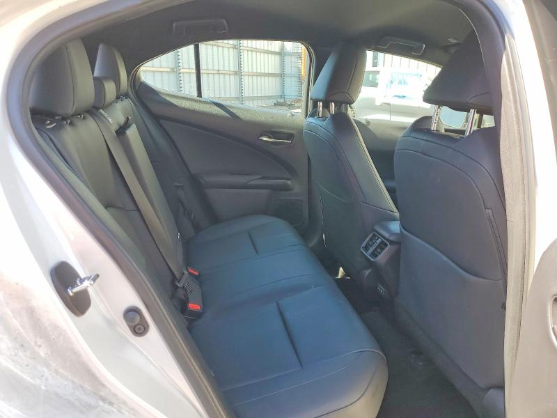 50310066 :رقم المزاد ، JTHX9JBHXM2040771 vin ، 2021 Lexus Ux مزاد بيع