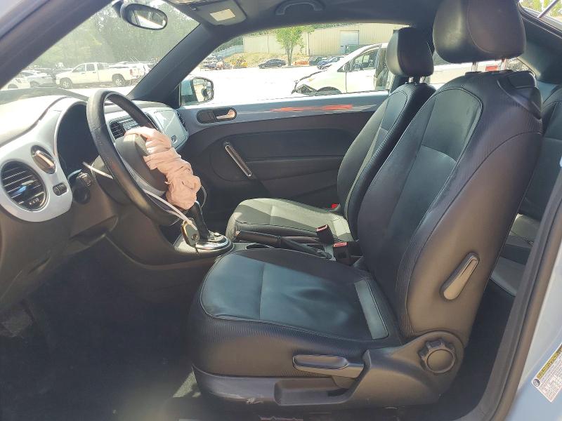 50707566 :رقم المزاد ، 3VWJX7AT2DM631799 vin ، 2013 Volkswagen Beetle مزاد بيع
