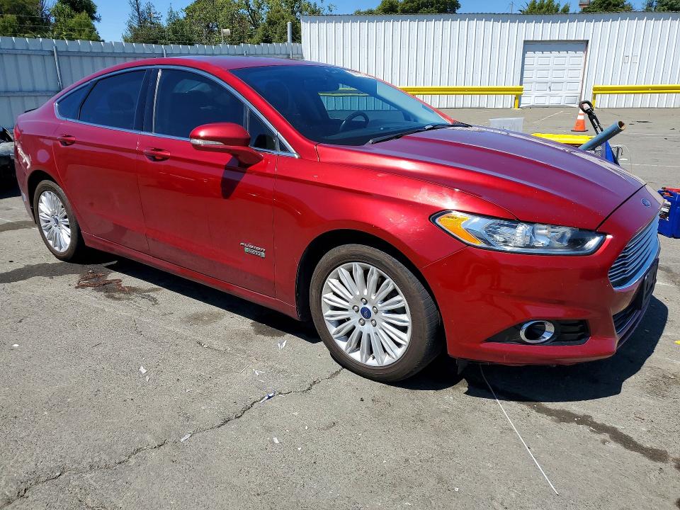 51173706 :رقم المزاد ، 3FA6P0PU7GR233386 vin ، 2016 Ford Fusion مزاد بيع
