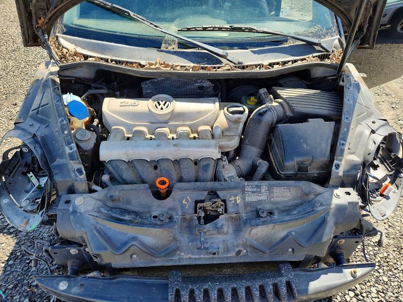 49172406 :رقم المزاد ، 3VWPW31C28M507771 vin ، 2008 Volkswagen New Beetle مزاد بيع