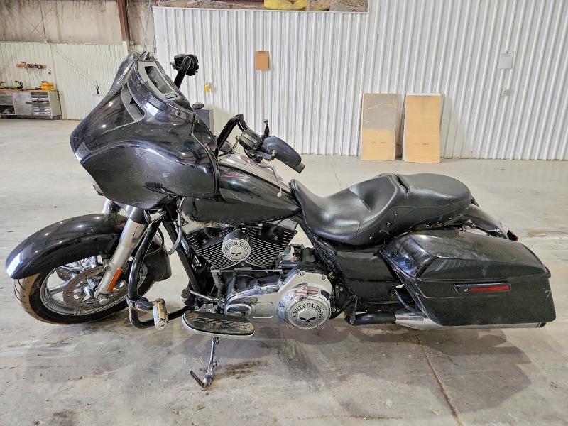 52005886 :رقم المزاد ، 1HD1KRM14GB654549 vin ، 2016 Harley Davidson Flhxs مزاد بيع