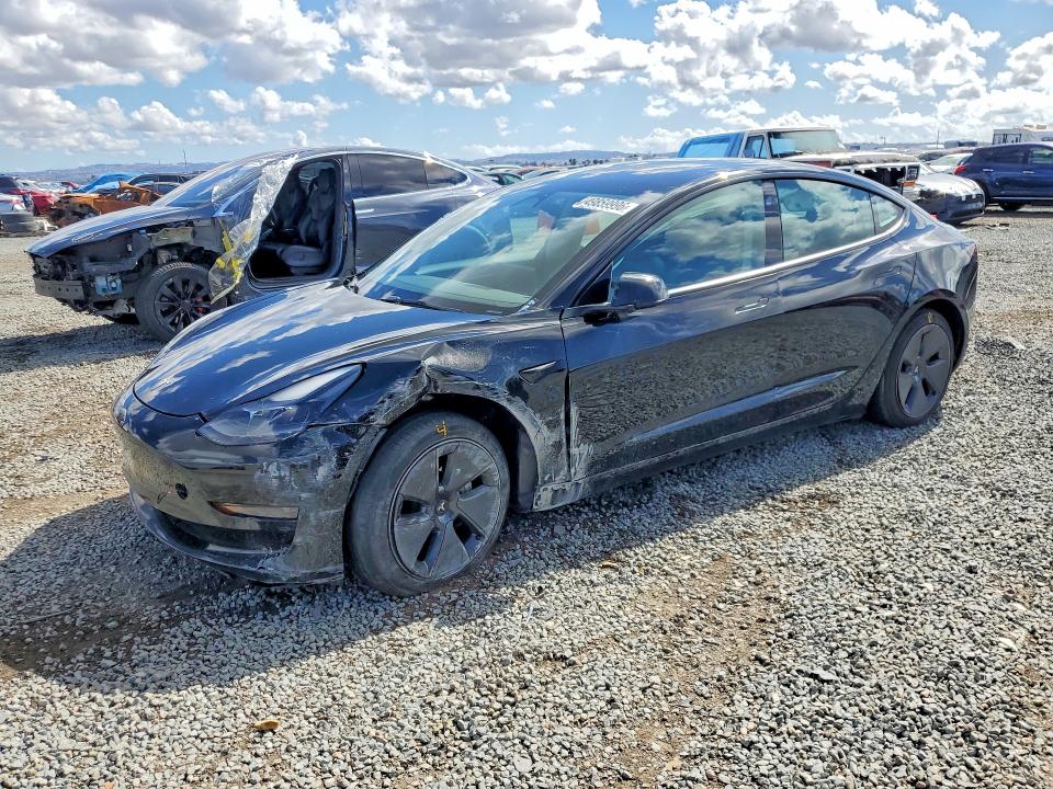 49859996 :رقم المزاد ، 5YJ3E1EAXPF570931 vin ، 2023 Tesla Model 3 مزاد بيع