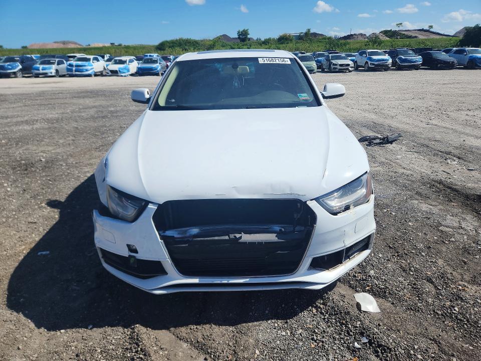 Продаж на аукціоні авто 2016 Audi A4, vin: WAUEFAFL5GN006298, номер лоту: 51682156