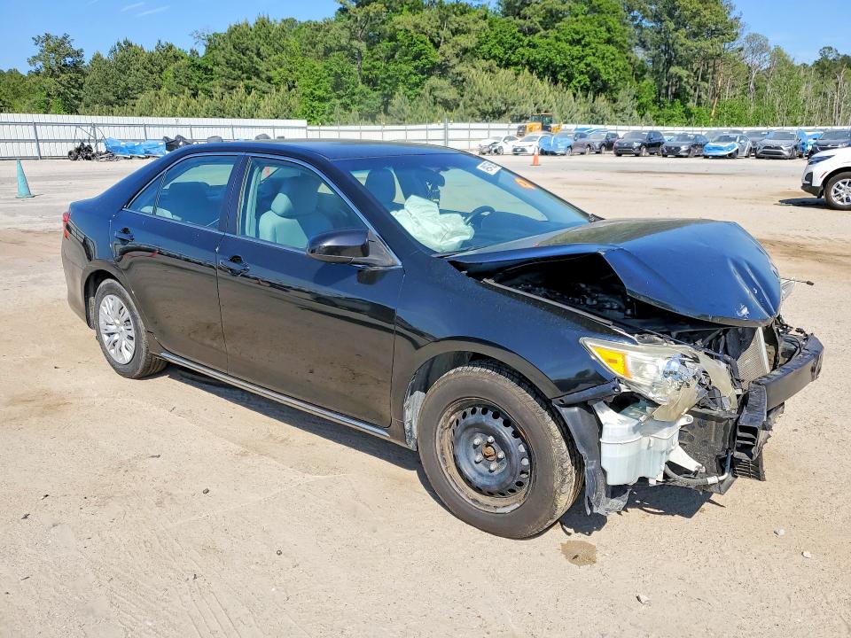 49947586 :رقم المزاد ، 4T4BF1FK8ER410861 vin ، 2014 Toyota Camry مزاد بيع